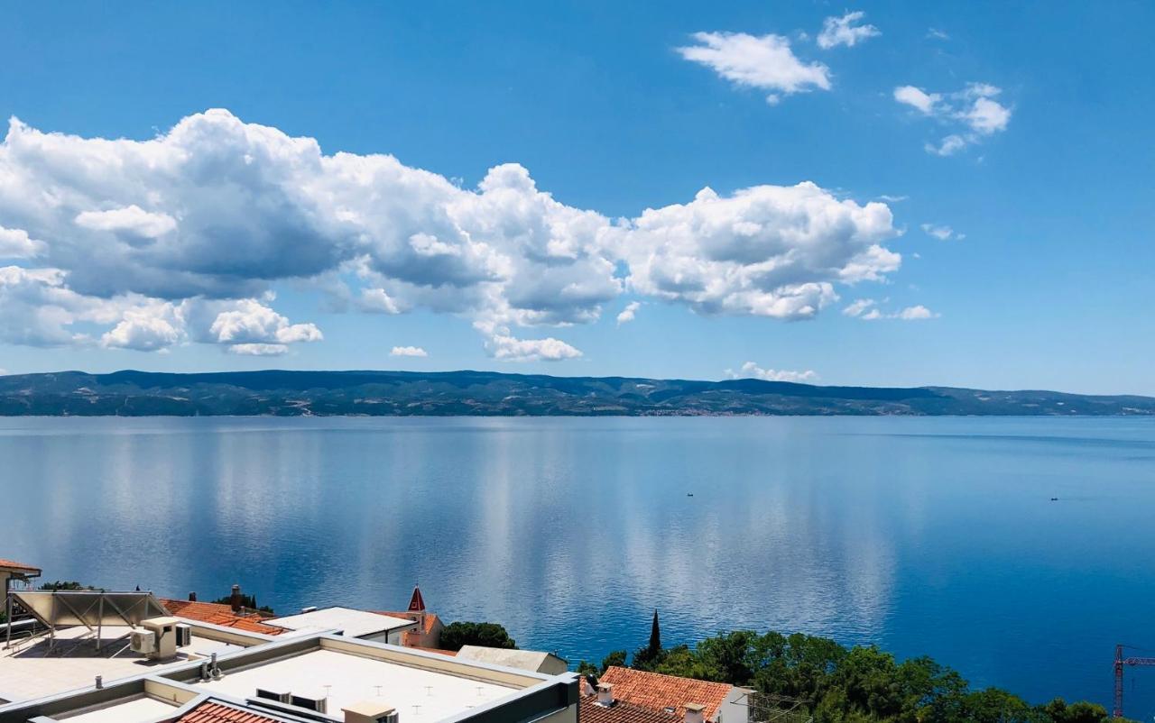 Holiday House Almissa Omis Exterior photo