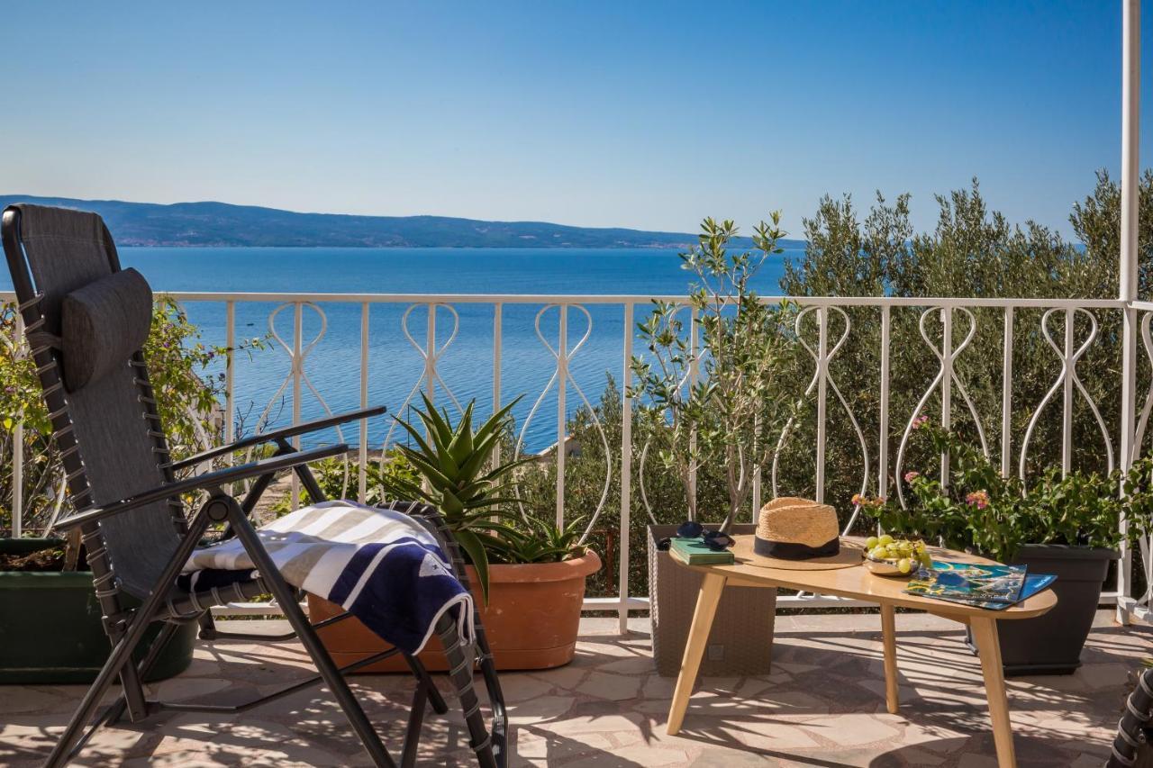 Holiday House Almissa Omis Exterior photo