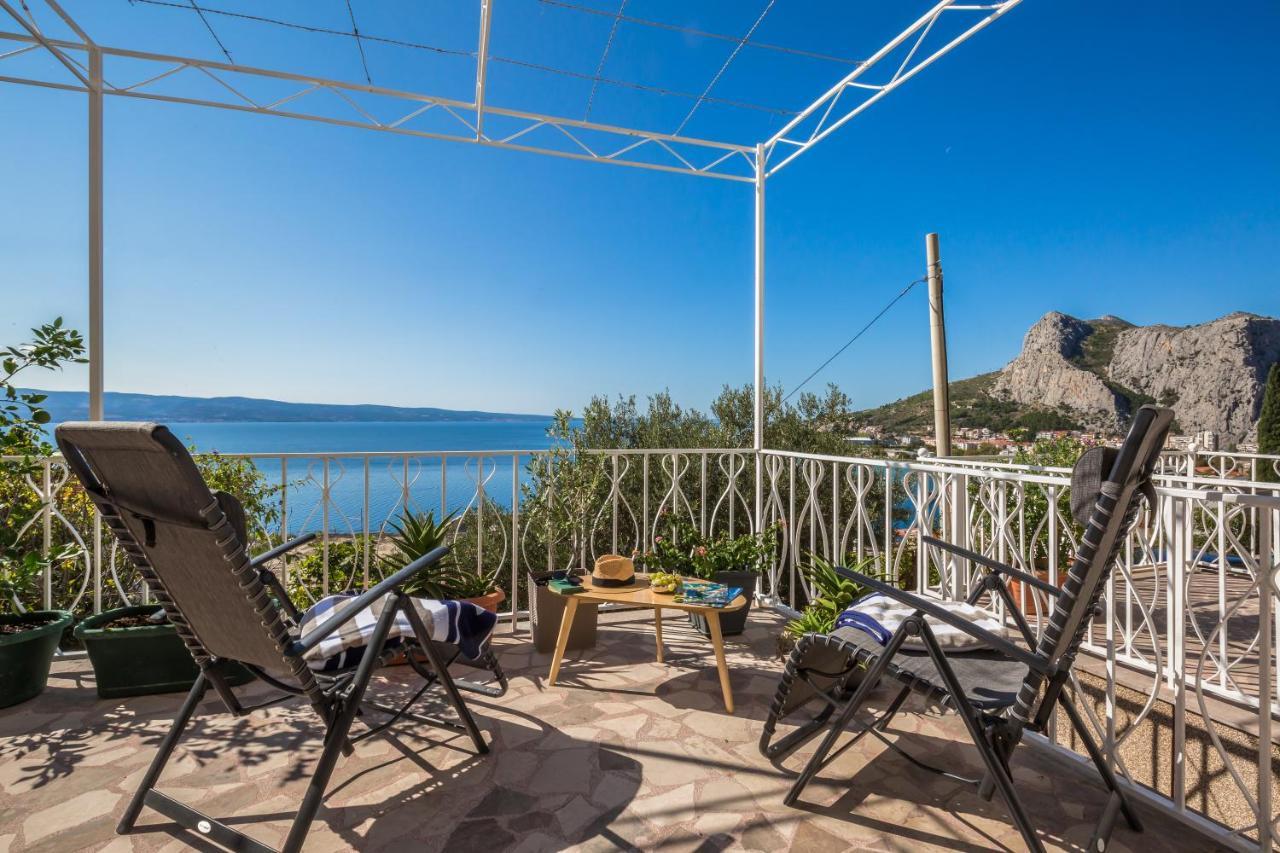 Holiday House Almissa Omis Exterior photo